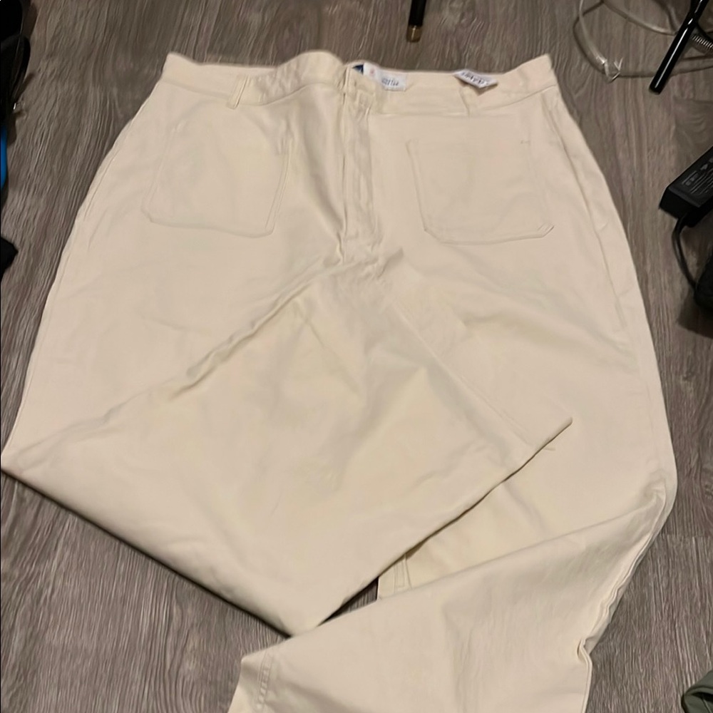 Old Navy Cream Wide Leg Pants